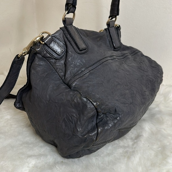 💯Authentic Givenchy Pandora Handbag🍀 - Picture 6 of 15